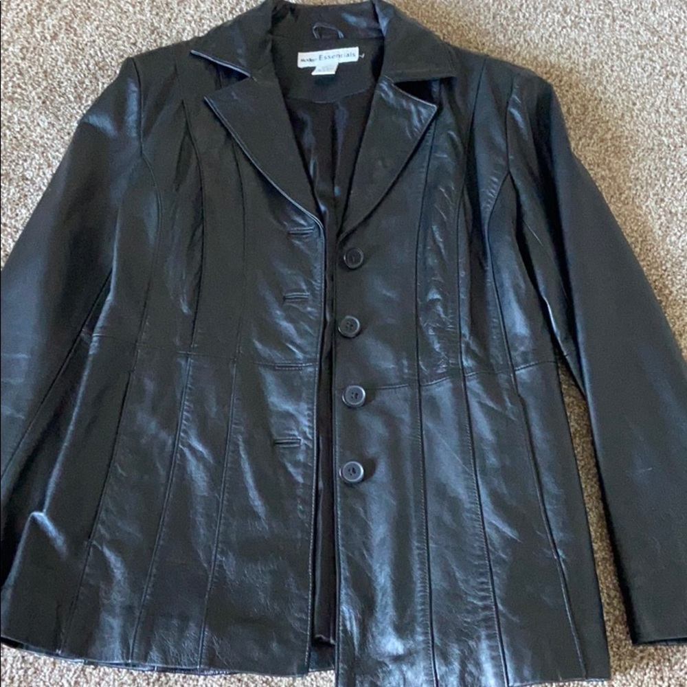 Modern Essentials leather jacket